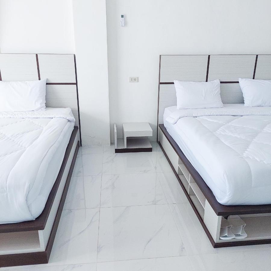 The Riton Hotel Tigaras Εξωτερικό φωτογραφία
