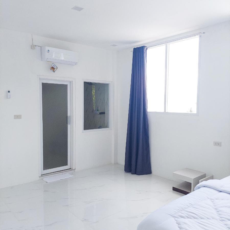 The Riton Hotel Tigaras Εξωτερικό φωτογραφία